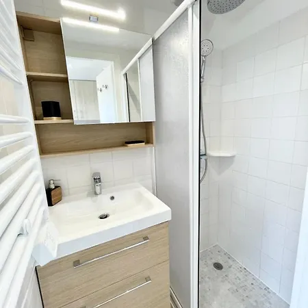 Maisonnette De Charme Refaite A Neuf Vue Mer Guidel Exterior foto