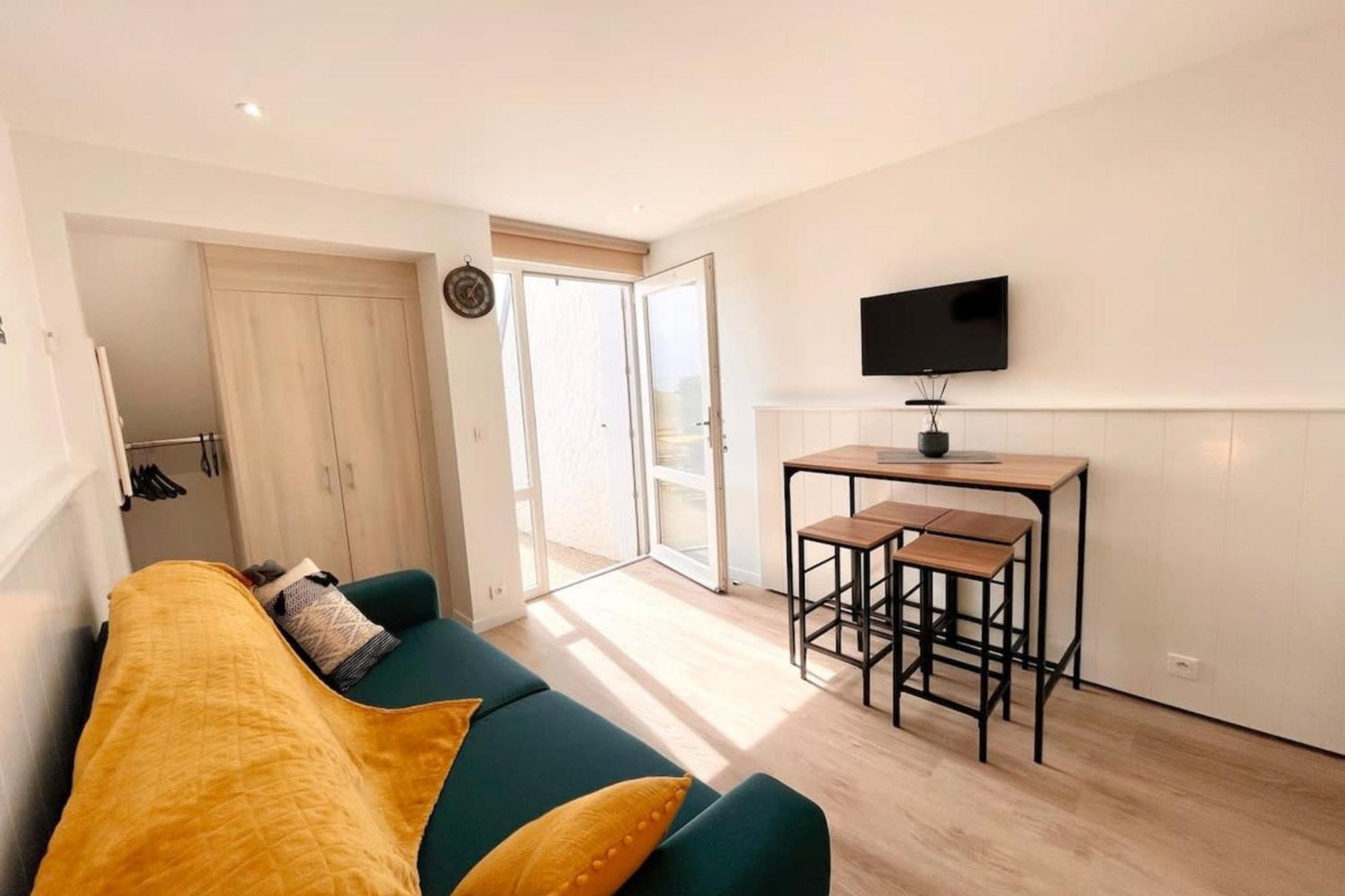 Holiday home Maisonnette De Charme Refaite A Neuf Vue Guidel